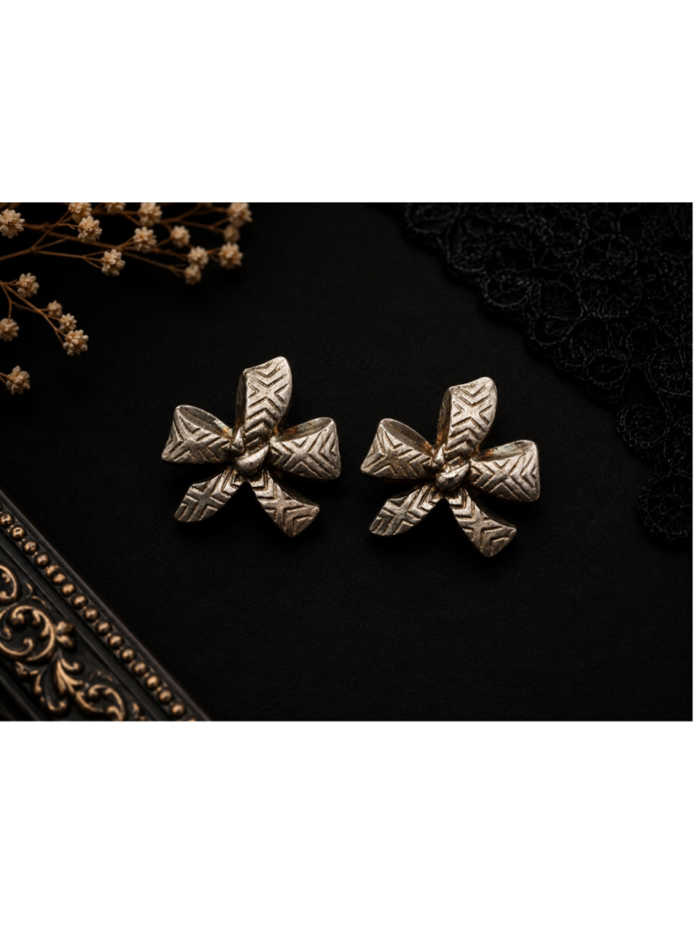 Vintage Vendôme Silver-Tone Floral Textured Stud Earrings